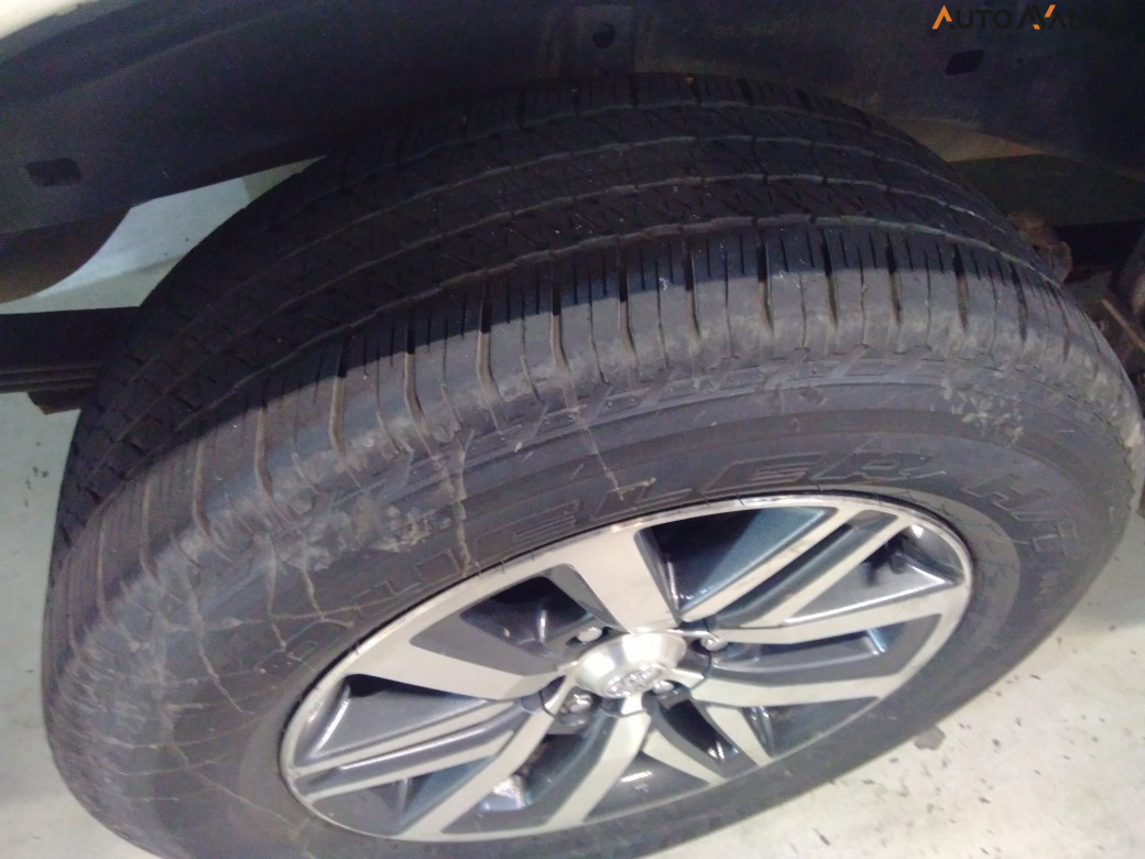 TOYOTA HILUX 2.8  TURBO DIESEL CD SRV 4X4 AUTOM&Aacute;TICO