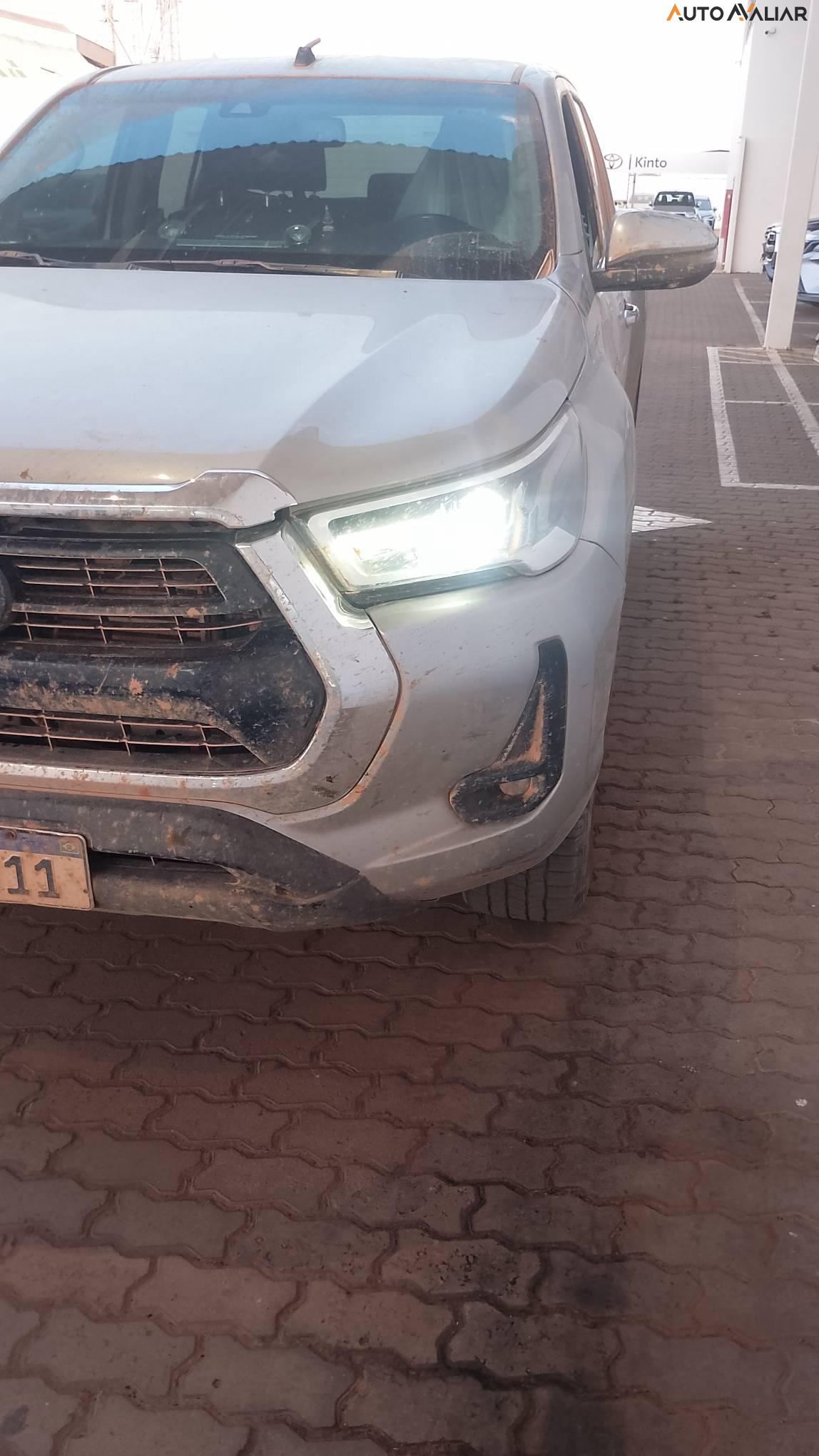 TOYOTA HILUX 2.8 D-4D TURBO DIESEL CD SRX 4X4 AUTOM&Aacute;TICO