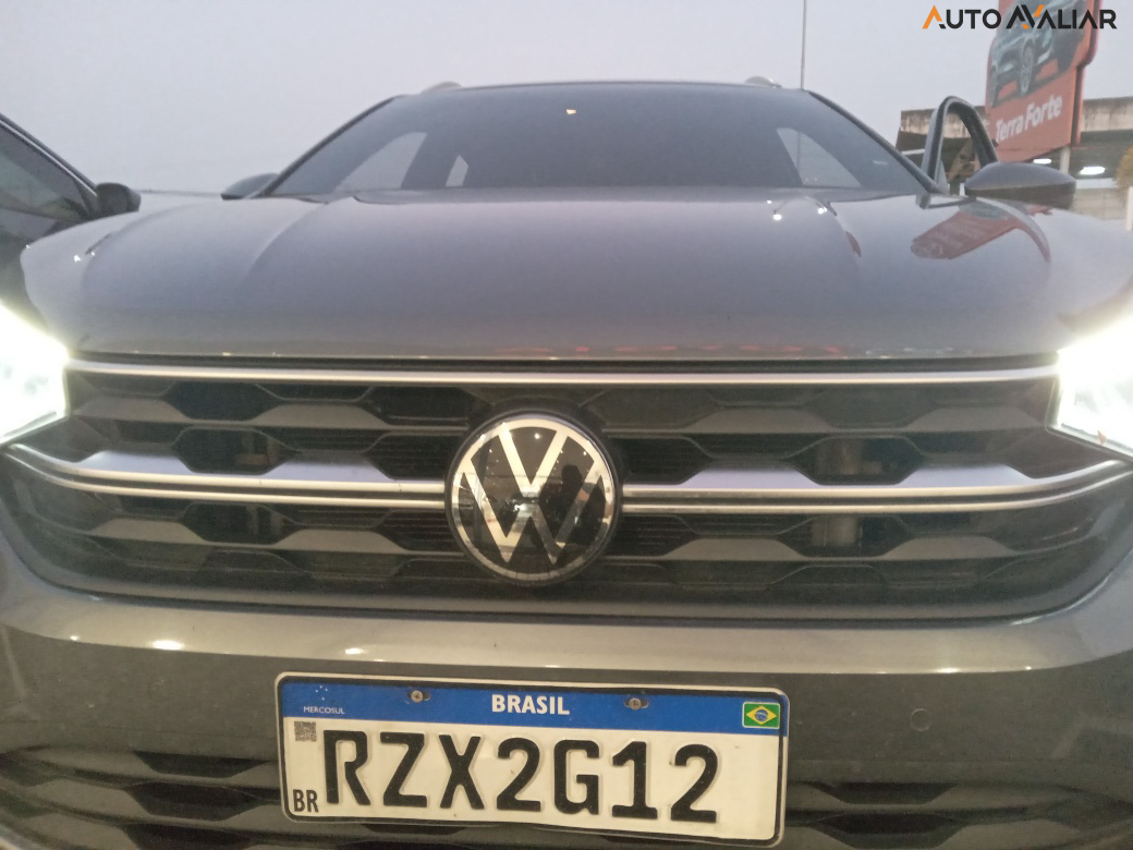 VOLKSWAGEN NIVUS 1.0 200 TSI TOTAL FLEX HIGHLINE AUTOM&Aacute;TICO