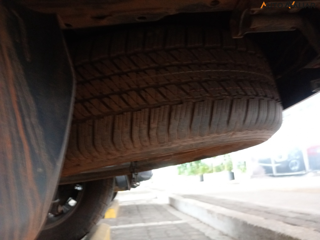 TOYOTA HILUX SW4 2.8 D-4D TURBO DIESEL DIAMOND 7L 4X4 AUTOM&Aacute;TICO