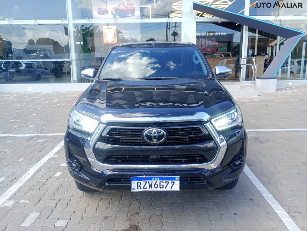 TOYOTA HILUX 2.8 D-4D TURBO DIESEL CD SRX 4X4 AUTOM&Aacute;TICO