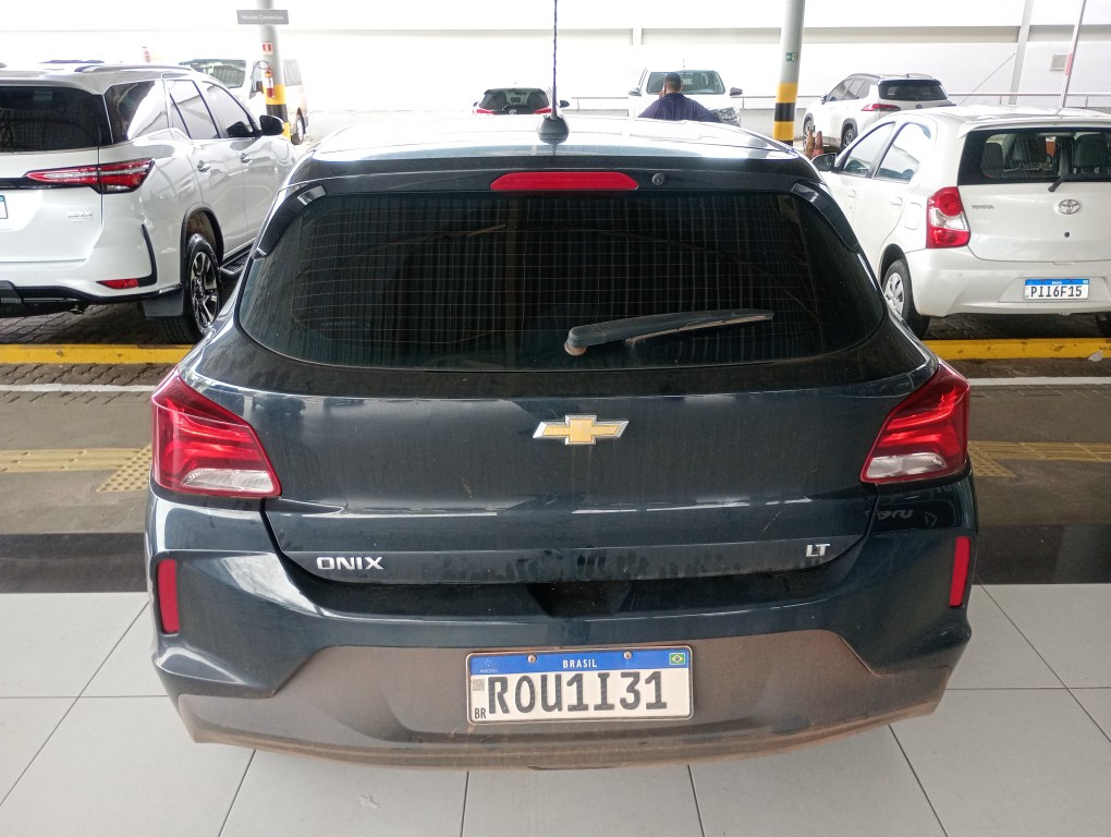 CHEVROLET ONIX 1.0 FLEX LT MANUAL