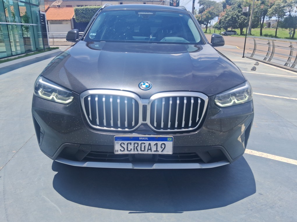 BMW X3 2.0 16V H&Iacute;BRIDO X LINE XDRIVE30E STEPTRONIC