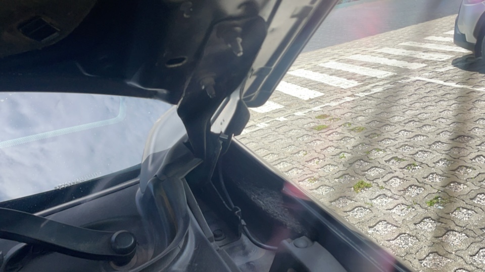 JEEP COMMANDER 2.0 TD380 TURBO DIESEL OVERLAND AT9