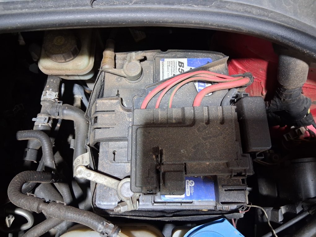 VOLKSWAGEN UP 1.0 TSI MOVE UP 12V FLEX 4P MANUAL