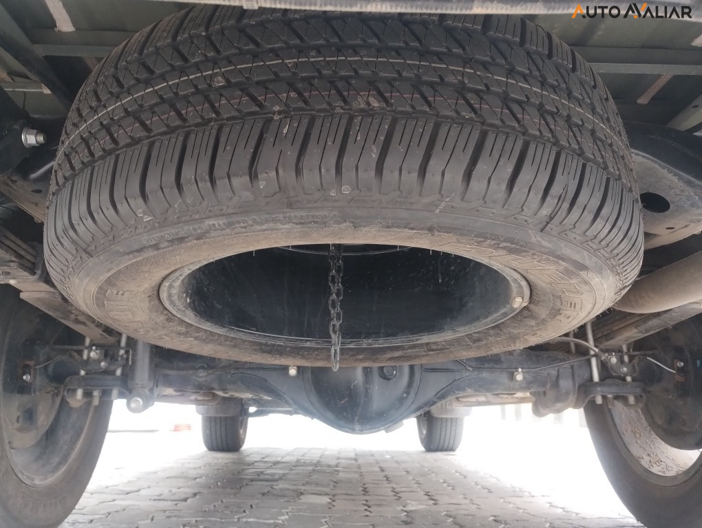 TOYOTA HILUX 2.8 D-4D TURBO DIESEL CD SRX 4X4 AUTOM&Aacute;TICO