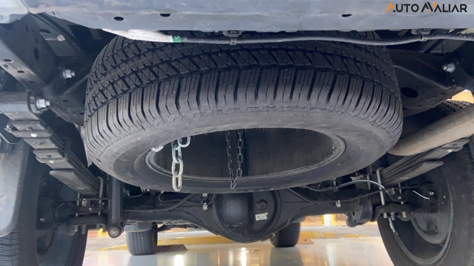 TOYOTA HILUX 2.8 D-4D TURBO DIESEL CD SRX 4X4 AUTOM&Aacute;TICO