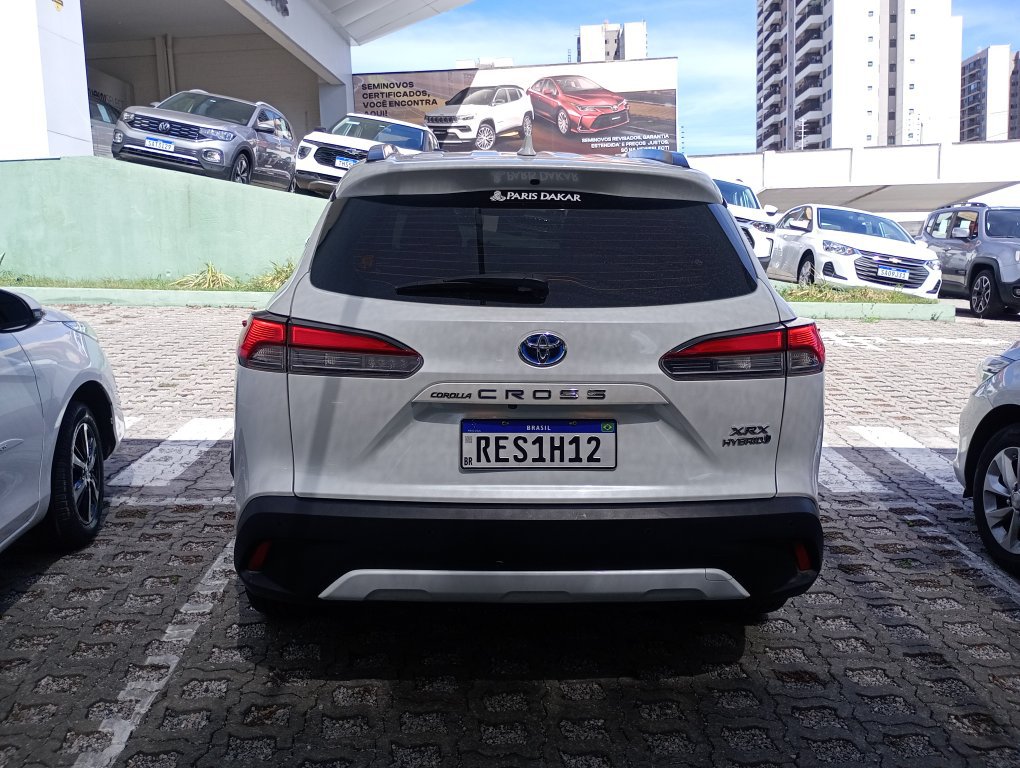 TOYOTA COROLLA CROSS 1.8 VVT-I HYBRID FLEX XRX CVT