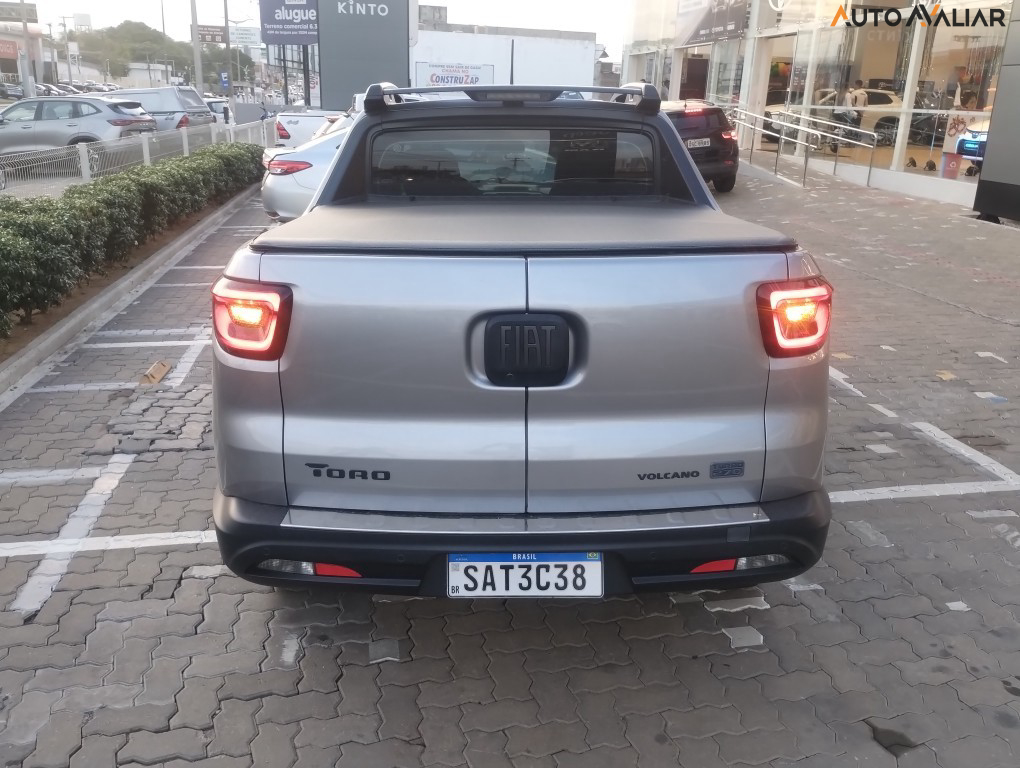 FIAT TORO 1.3 TURBO 270 FLEX VOLCANO AT6