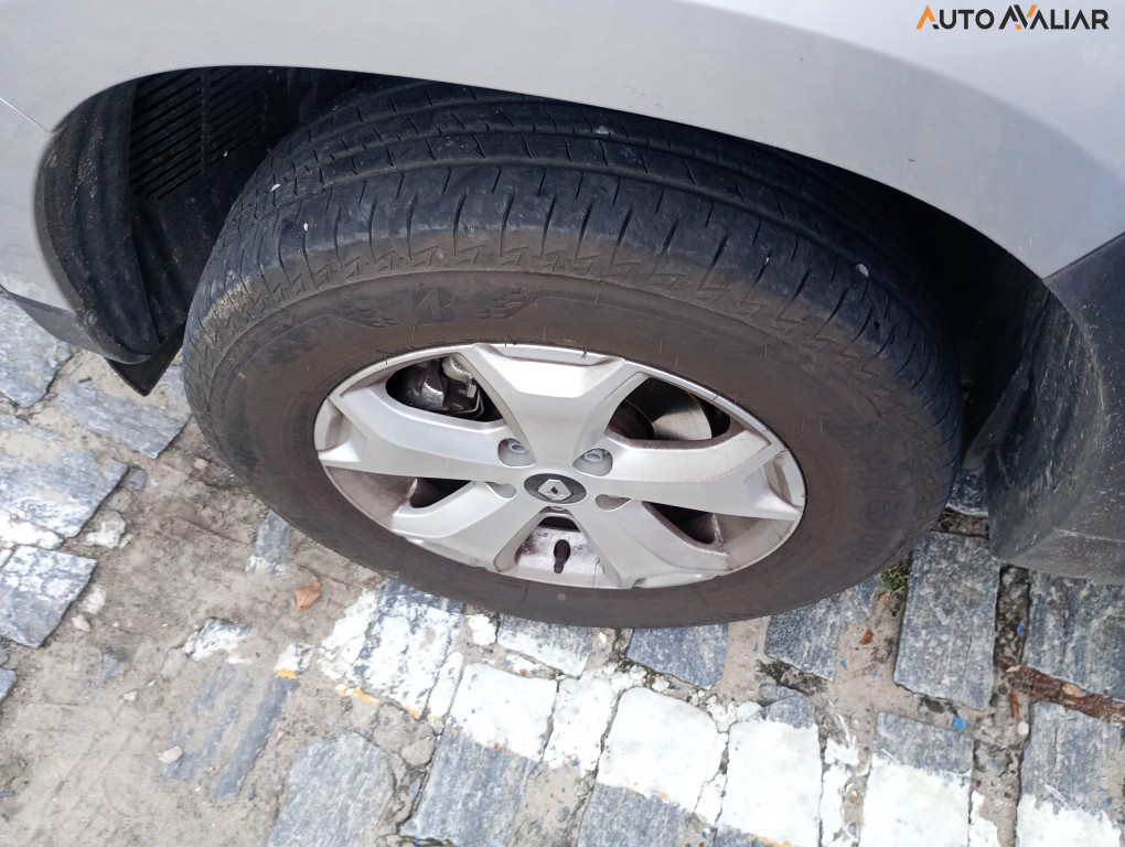 RENAULT DUSTER 1.6 16V SCE FLEX INTENSE PLUS X-TRONIC