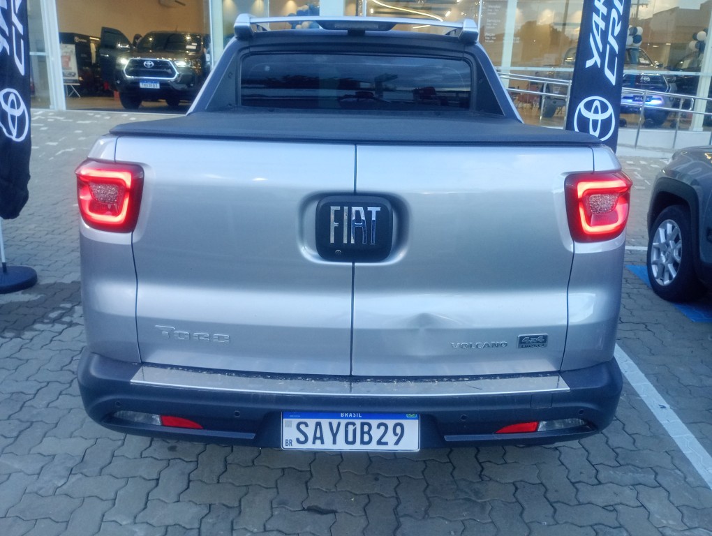 FIAT TORO 2.0 16V TURBO DIESEL VOLCANO 4WD AT9