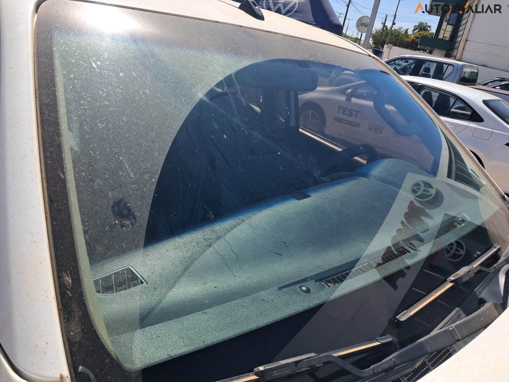 TOYOTA HILUX 2.8 POWER PACK 4X4 CD 16V DIESEL 4P MANUAL