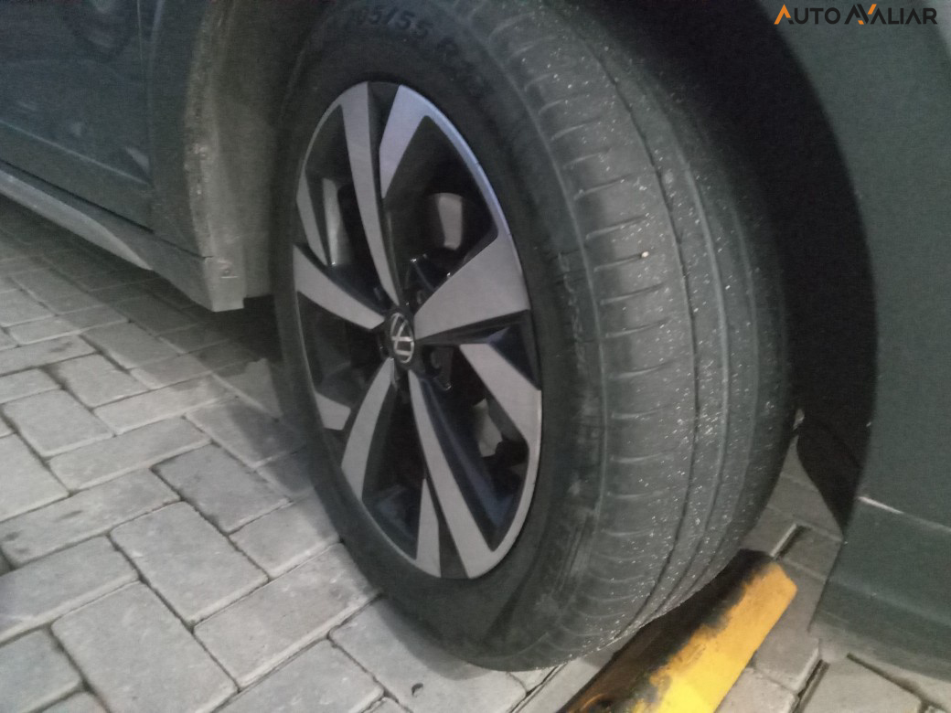 VOLKSWAGEN NIVUS 1.0 200 TSI TOTAL FLEX HIGHLINE AUTOM&Aacute;TICO