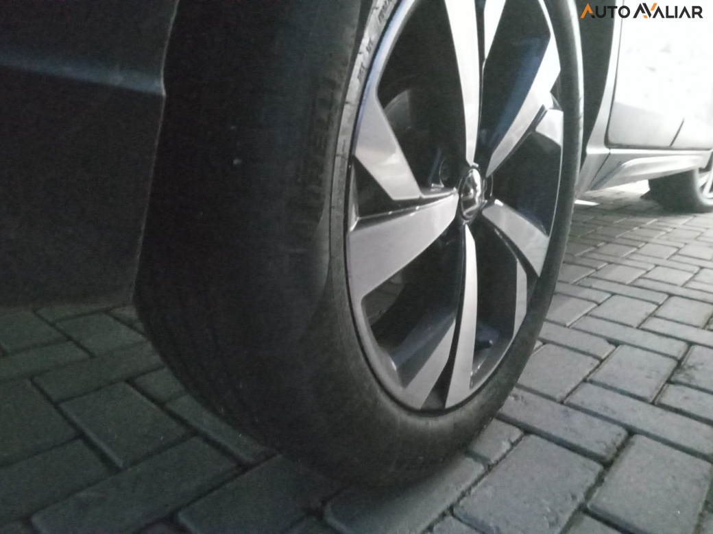 VOLKSWAGEN NIVUS 1.0 200 TSI TOTAL FLEX HIGHLINE AUTOM&Aacute;TICO