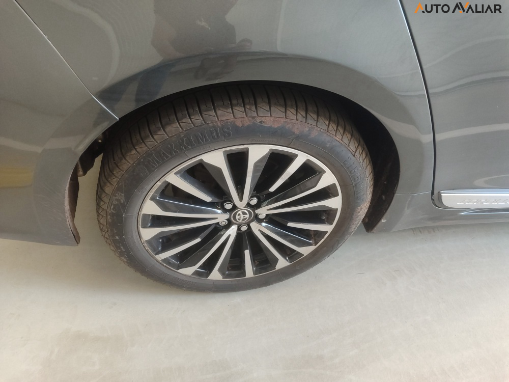 TOYOTA COROLLA 1.8 VVT-I HYBRID FLEX ALTIS PREMIUM CVT