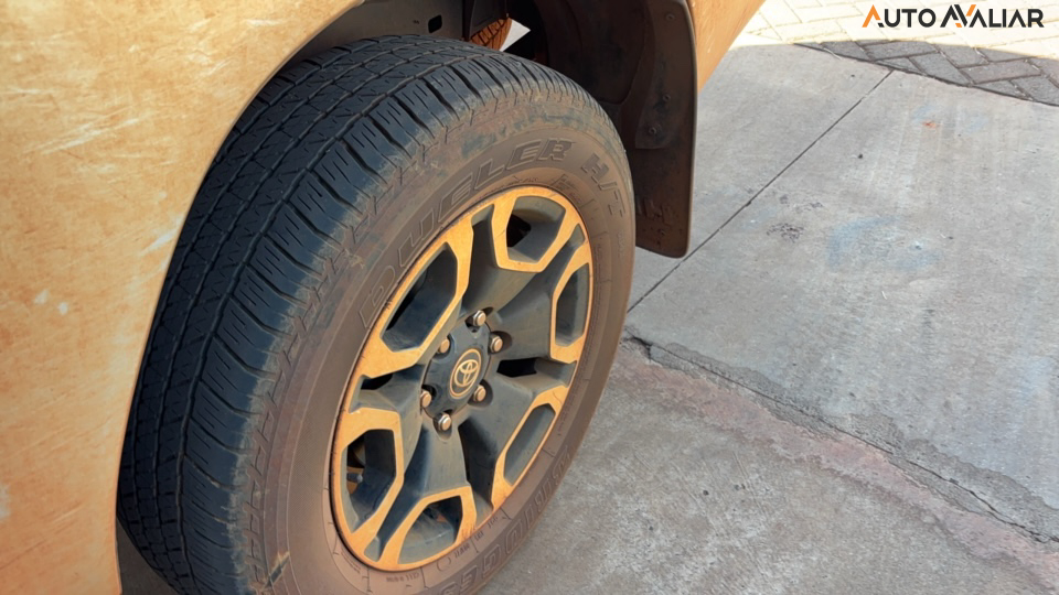 TOYOTA HILUX 2.8 D-4D TURBO DIESEL CD SRV 4X4 AUTOM&Aacute;TICO