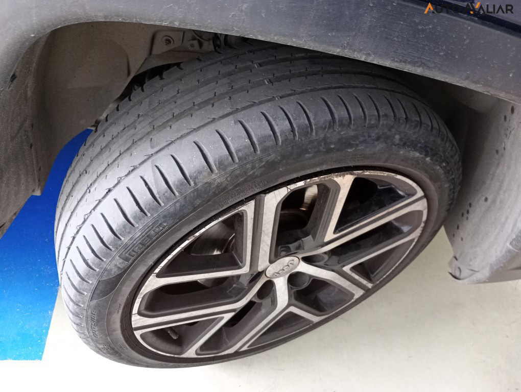 JEEP COMPASS 1.3 T270 TURBO FLEX LIMITED AT6