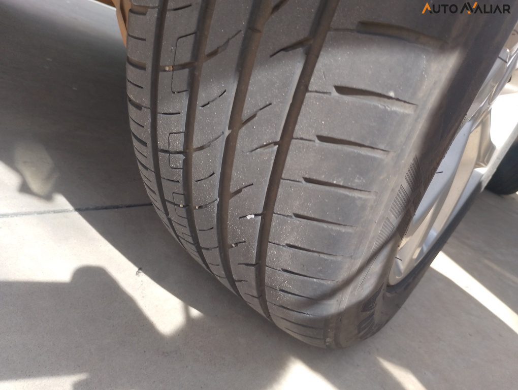 LAND ROVER DISCOVERY SPORT 2.0 16V D180 TURBO DIESEL HSE 4P AUTOMATICO