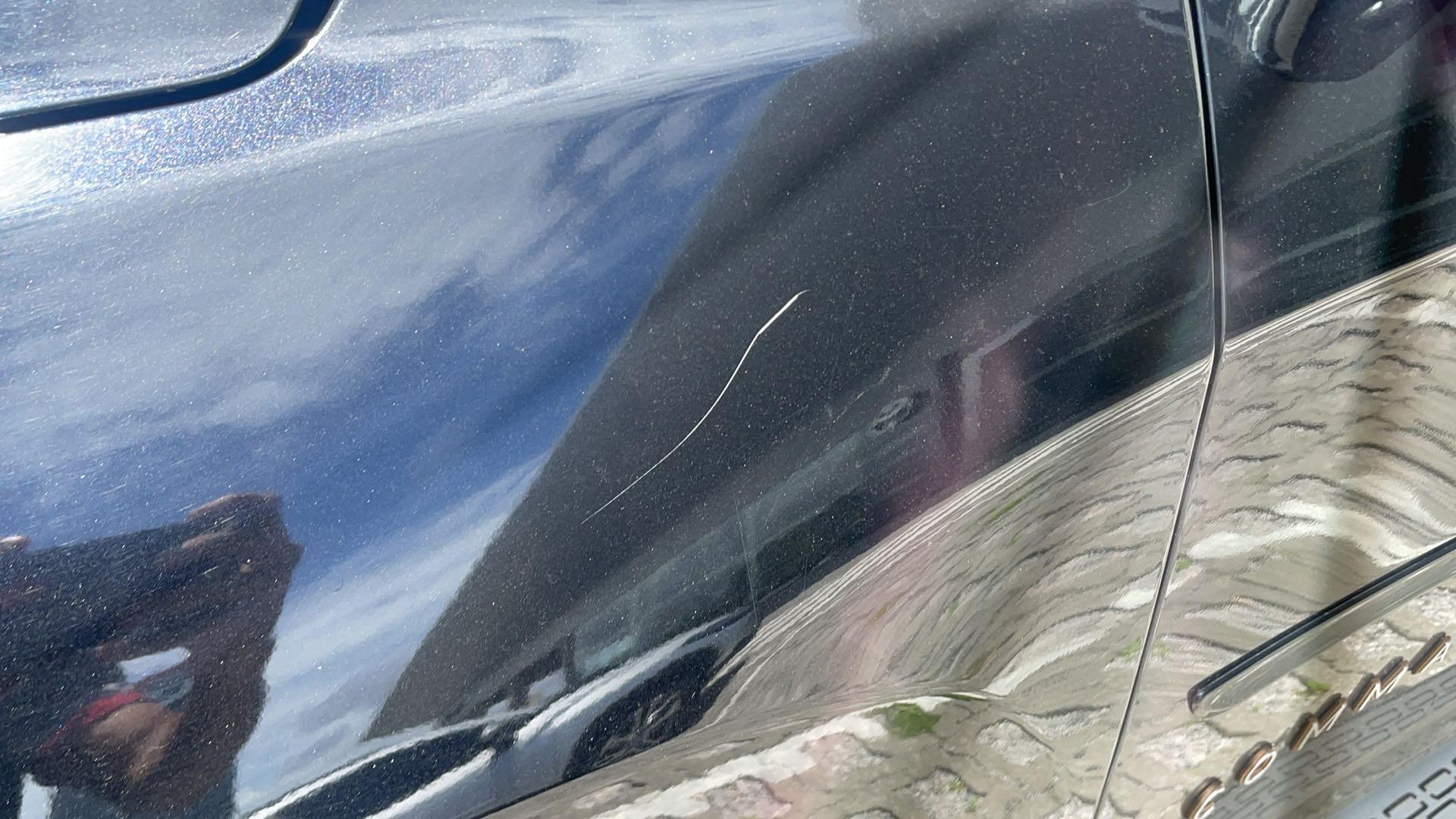 JEEP COMMANDER 2.0 TD380 TURBO DIESEL OVERLAND AT9