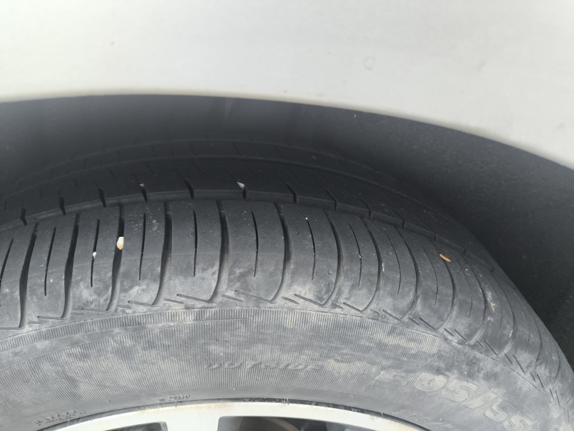 VOLKSWAGEN JETTA 2.0 COMFORTLINE FLEX 4P MANUAL