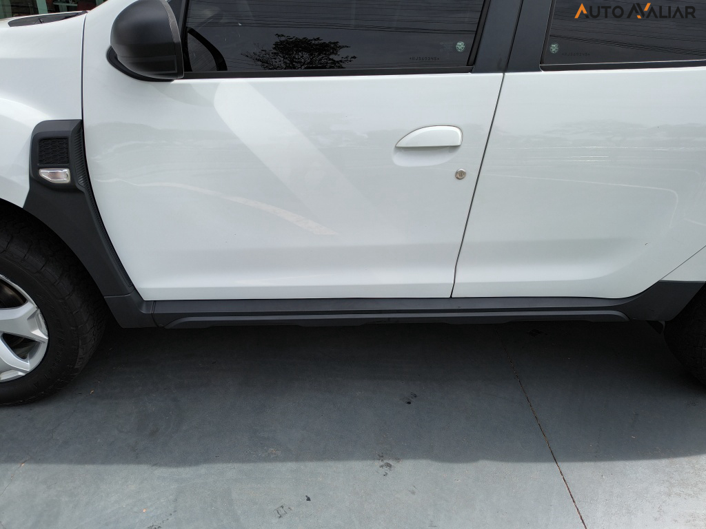 RENAULT DUSTER 1.6 16V SCE FLEX INTENSE PLUS MANUAL