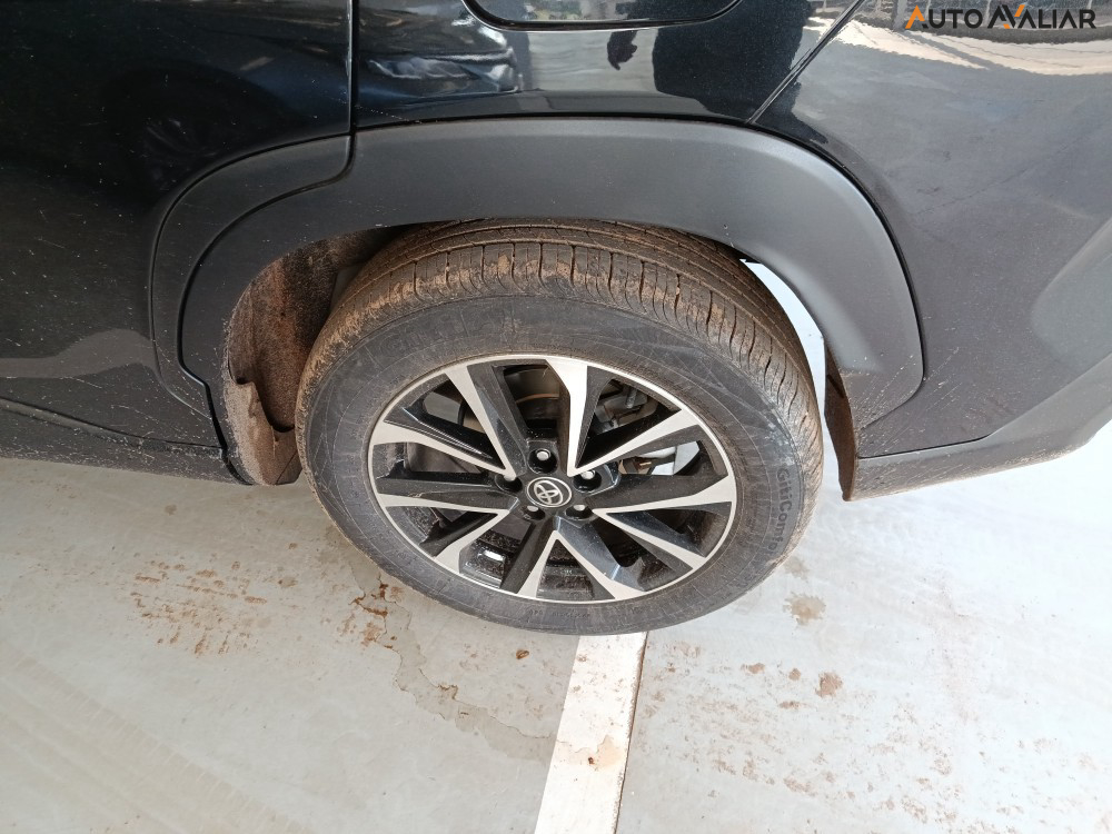 TOYOTA COROLLA CROSS 1.8 VVT-I HYBRID FLEX XRX CVT