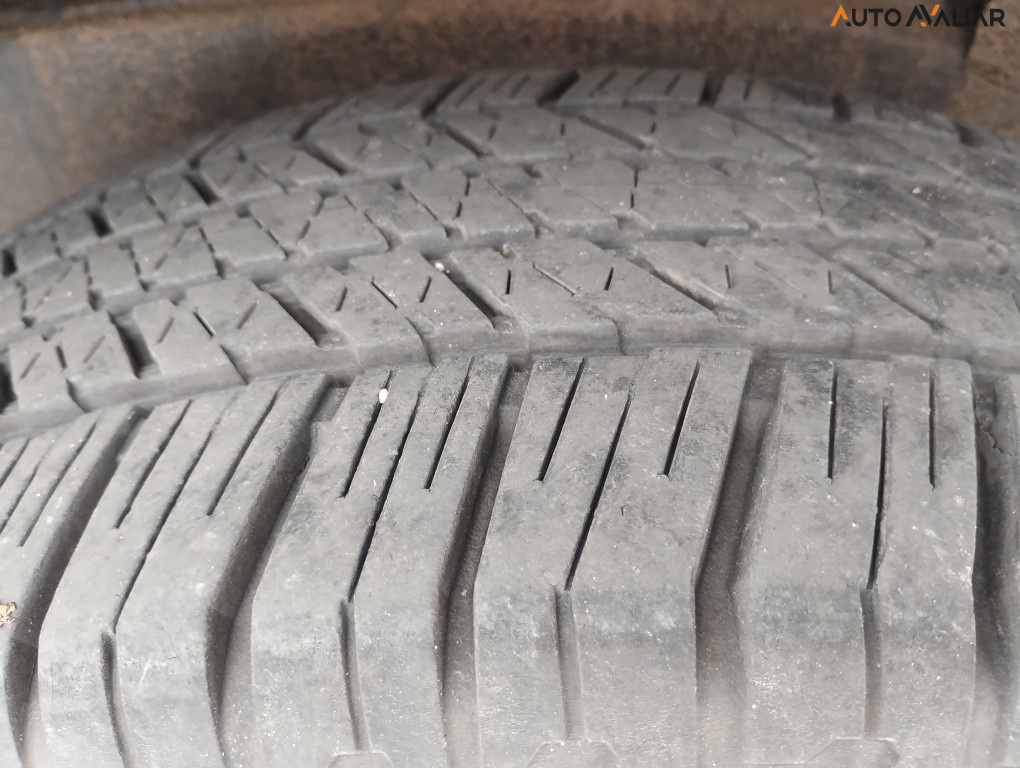 TOYOTA HILUX 2.8 D-4D TURBO DIESEL CD SRX 4X4 AUTOM&Aacute;TICO