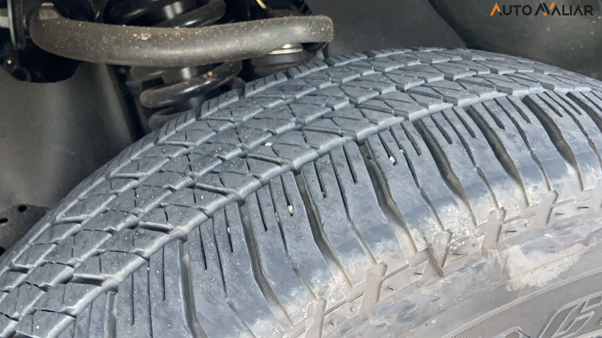 TOYOTA HILUX 2.8 D-4D TURBO DIESEL CD SRX 4X4 AUTOM&Aacute;TICO