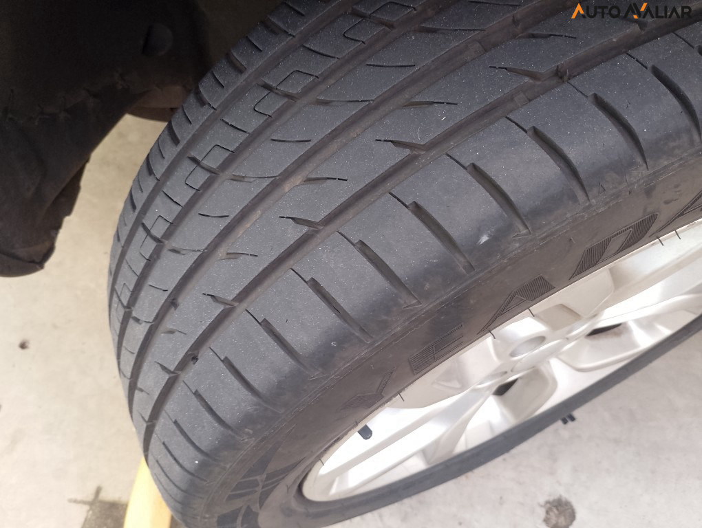 LAND ROVER DISCOVERY SPORT 2.0 16V D180 TURBO DIESEL HSE 4P AUTOMATICO