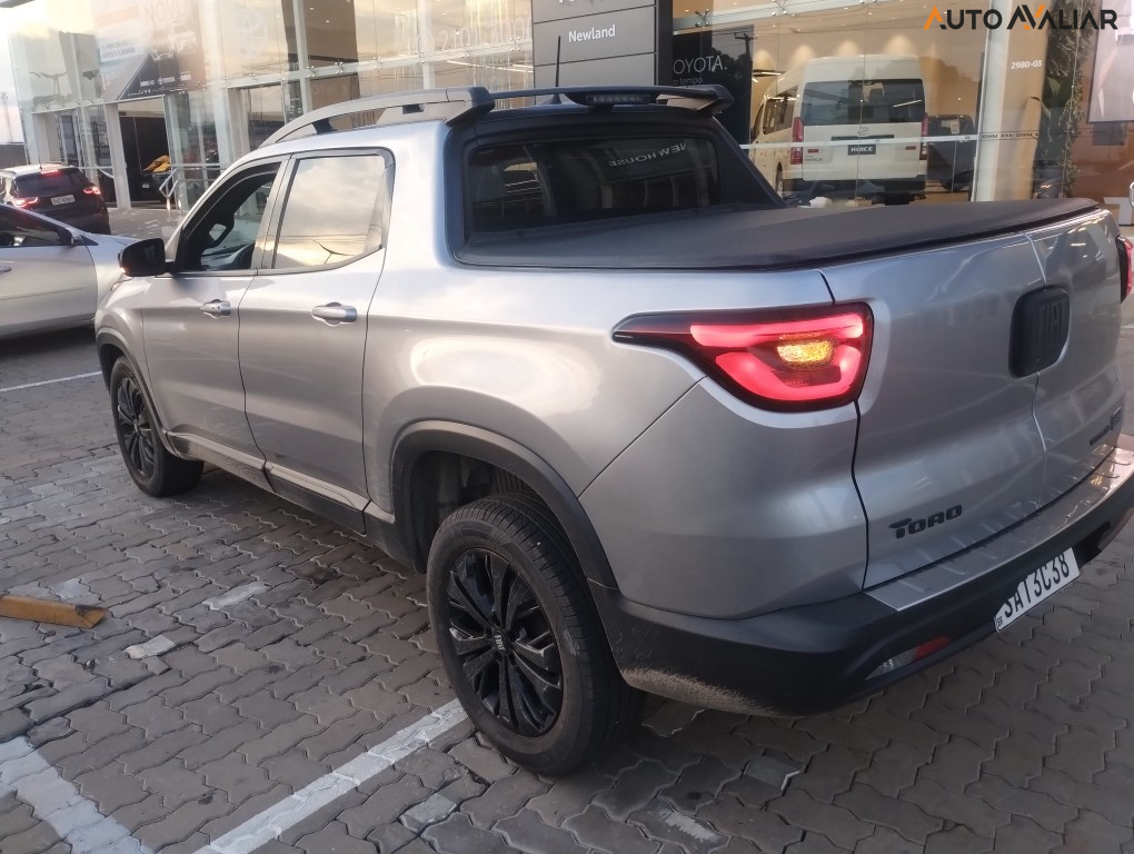 FIAT TORO 1.3 TURBO 270 FLEX VOLCANO AT6