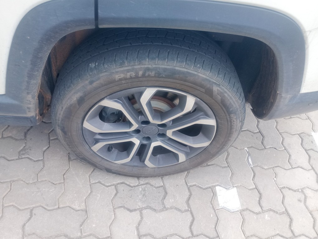 JEEP COMMANDER 2.0 TD380 TURBO DIESEL LIMITED AT9