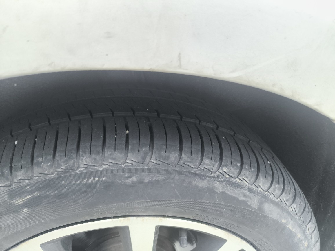 VOLKSWAGEN JETTA 2.0 COMFORTLINE FLEX 4P MANUAL