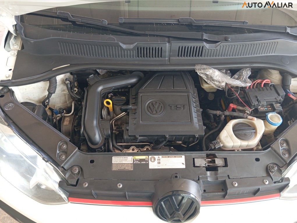 VOLKSWAGEN UP 1.0 TSI MOVE UP 12V FLEX 4P MANUAL