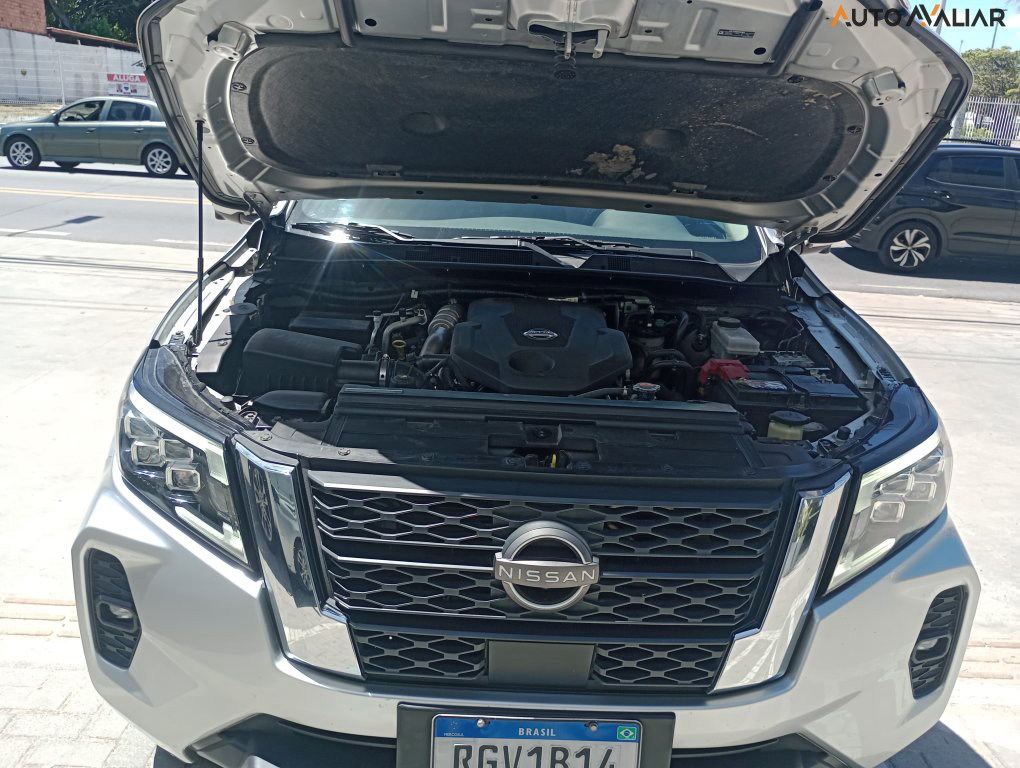 NISSAN FRONTIER 2.3 16V TURBO DIESEL PLATINUM CD 4X4 AUTOM&Aacute;TICO