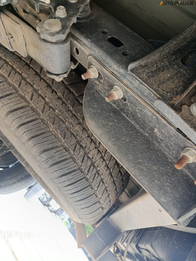 TOYOTA HILUX 2.8 D-4D TURBO DIESEL CD SRX 4X4 AUTOM&Aacute;TICO