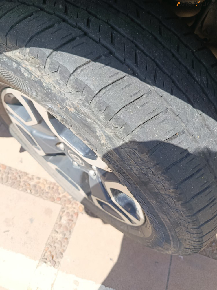 TOYOTA HILUX 2.8 D-4D TURBO DIESEL CD SRX 4X4 AUTOM&Aacute;TICO