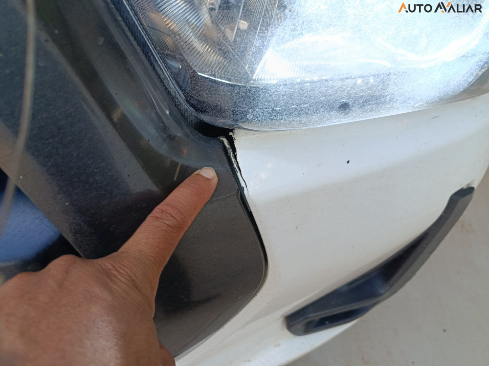 TOYOTA HILUX 2.8 D-4D TURBO DIESEL CD SR 4X4 AUTOM&Aacute;TICO