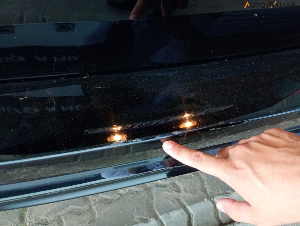 TOYOTA HILUX SW4 2.8 D-4D TURBO DIESEL DIAMOND 7L 4X4 AUTOM&Aacute;TICO