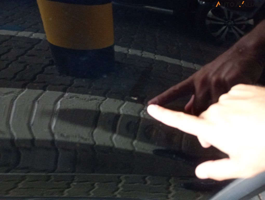 TOYOTA HILUX SW4 2.8 D-4D TURBO DIESEL DIAMOND 7L 4X4 AUTOM&Aacute;TICO