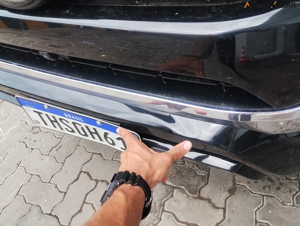 TOYOTA HILUX 2.8 D-4D TURBO DIESEL CD SRX 4X4 AUTOM&Aacute;TICO