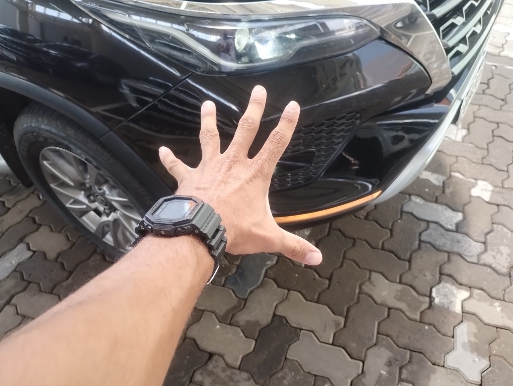 TOYOTA HILUX SW4 2.8 D-4D TURBO DIESEL SRX 7L 4X4 AUTOM&Aacute;TICO