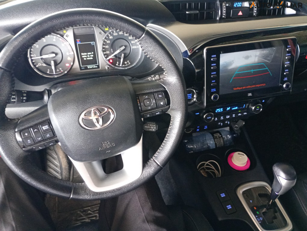 TOYOTA HILUX 2.8 D-4D TURBO DIESEL CD SRX 4X4 AUTOM&Aacute;TICO