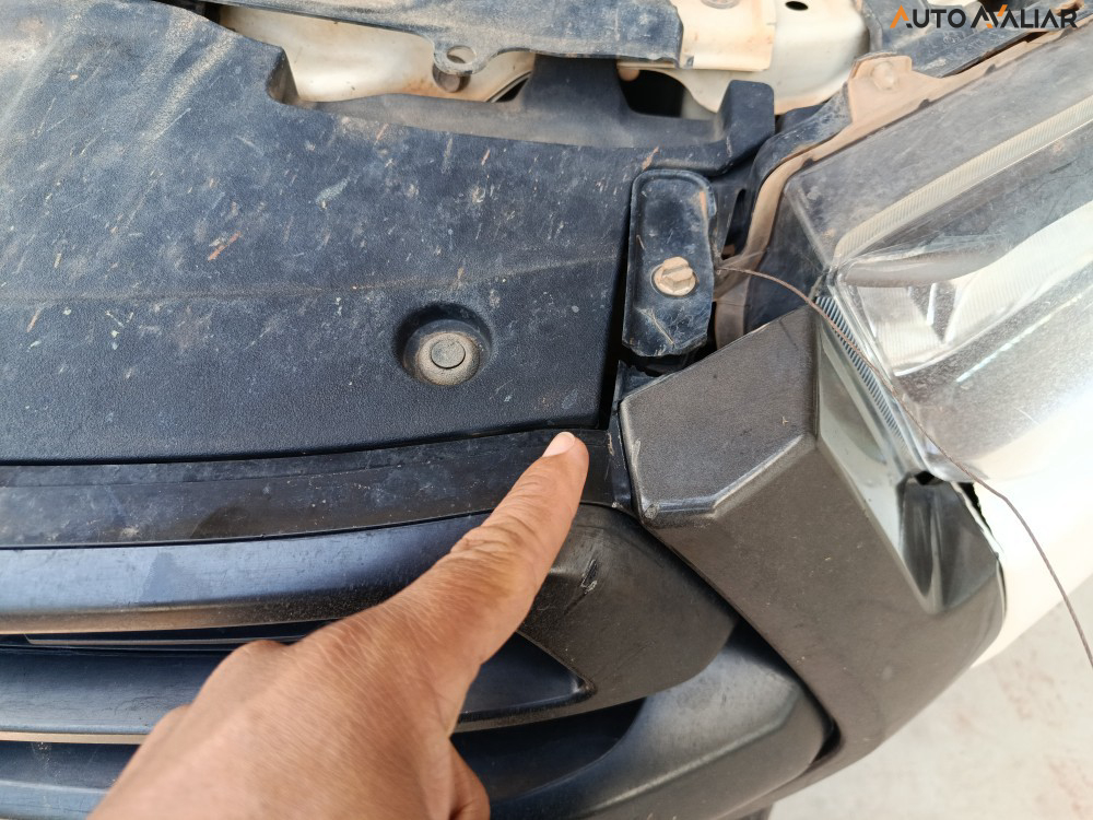 TOYOTA HILUX 2.8 D-4D TURBO DIESEL CD SR 4X4 AUTOM&Aacute;TICO