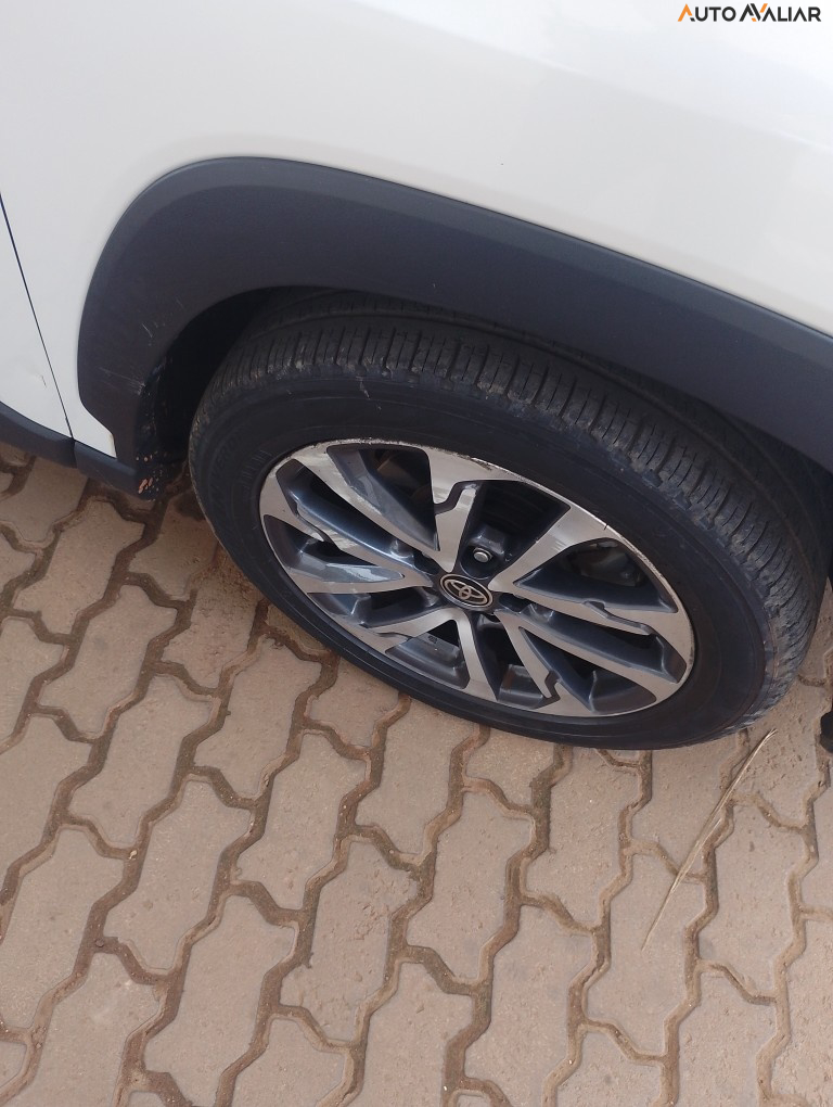 TOYOTA COROLLA CROSS 2.0 VVT-IE FLEX XRE DIRECT SHIFT