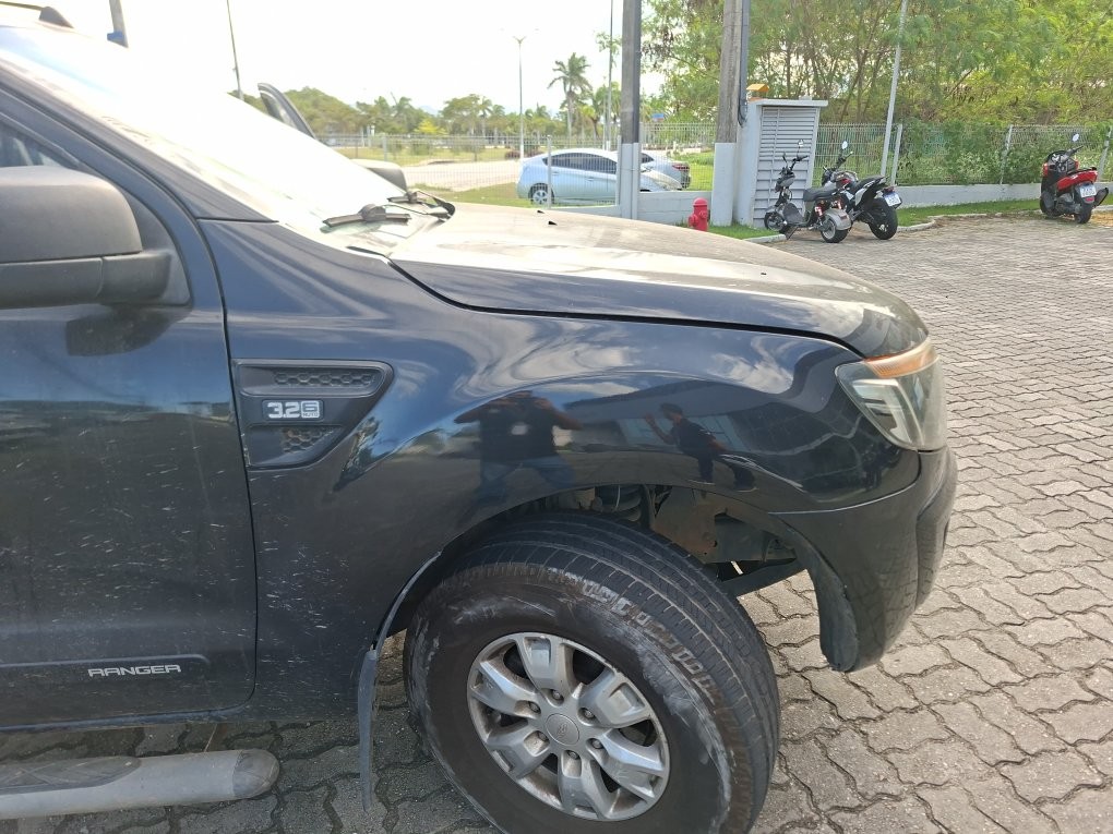 FORD RANGER 3.2 XLS 4X4 CD 20V DIESEL 4P AUTOMATICO