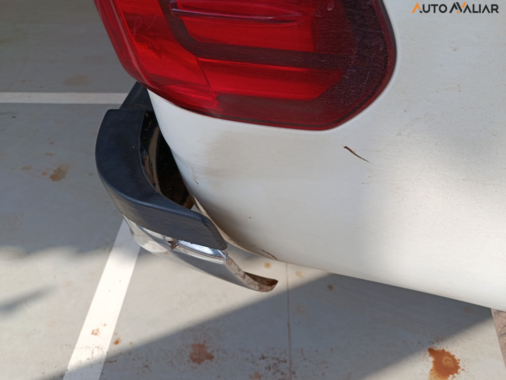 TOYOTA HILUX 2.8 D-4D TURBO DIESEL CD SR 4X4 AUTOM&Aacute;TICO