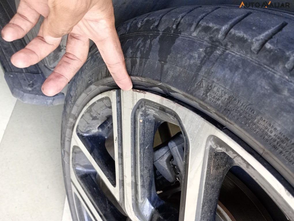 JEEP COMPASS 1.3 T270 TURBO FLEX LIMITED AT6