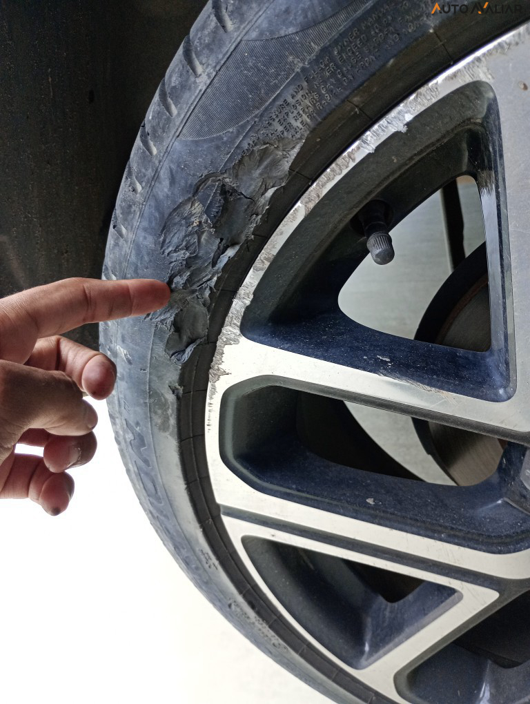 JEEP COMPASS 1.3 T270 TURBO FLEX LIMITED AT6