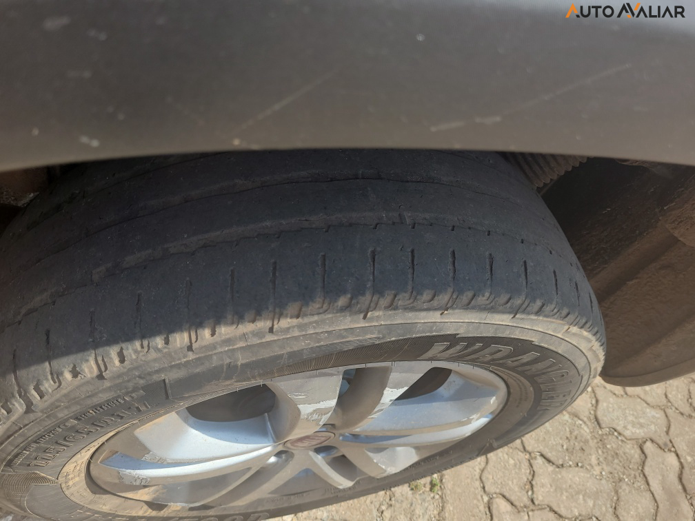 FIAT TORO 2.0 16V TURBO DIESEL FREEDOM 4WD AT9