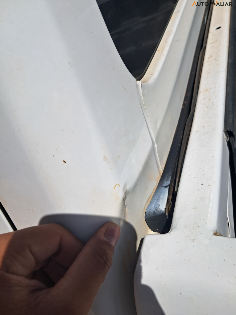 TOYOTA HILUX 2.8 POWER PACK 4X4 CD 16V DIESEL 4P MANUAL